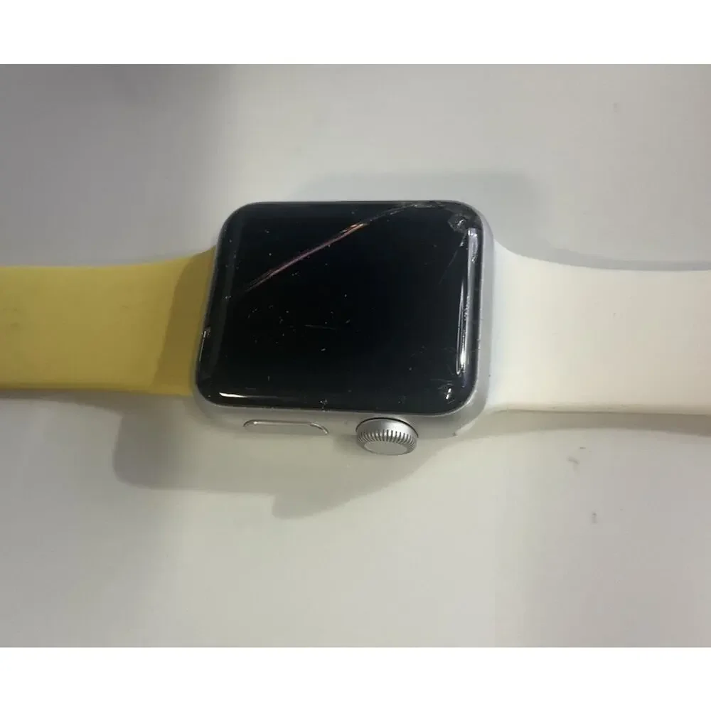 LOT OF 100 + Fitbit Watches Versa Charge Inspire Sense FOR PARTS and REPAIR